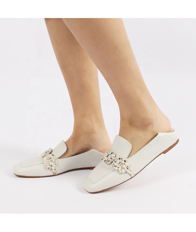 Square toe casual flats