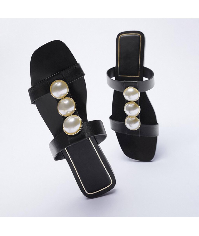 Pearl Flat Sandals