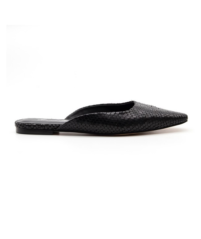 Lightweight Pointed Slippers