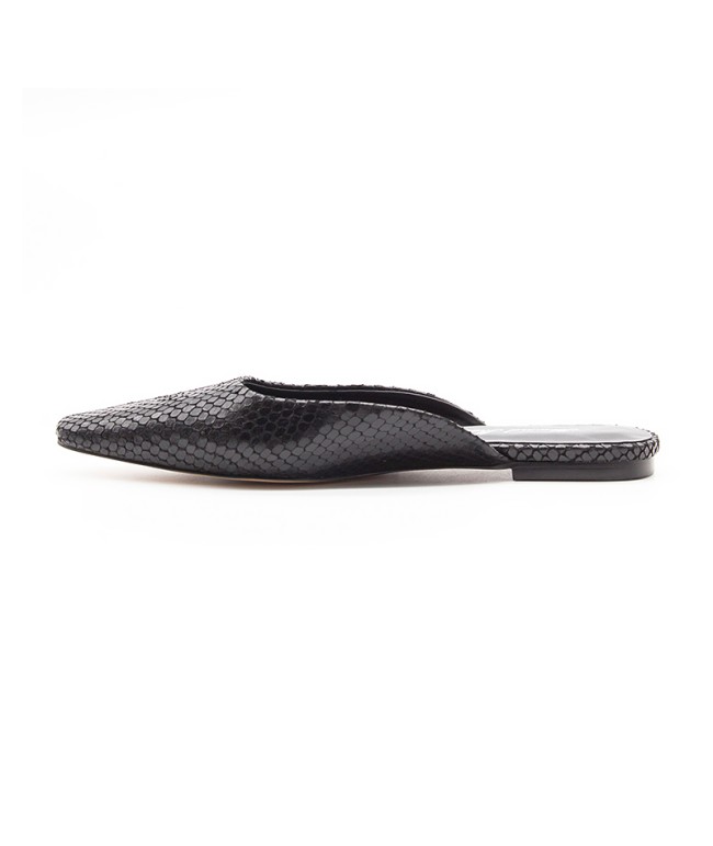 Lightweight Pointed Slippers