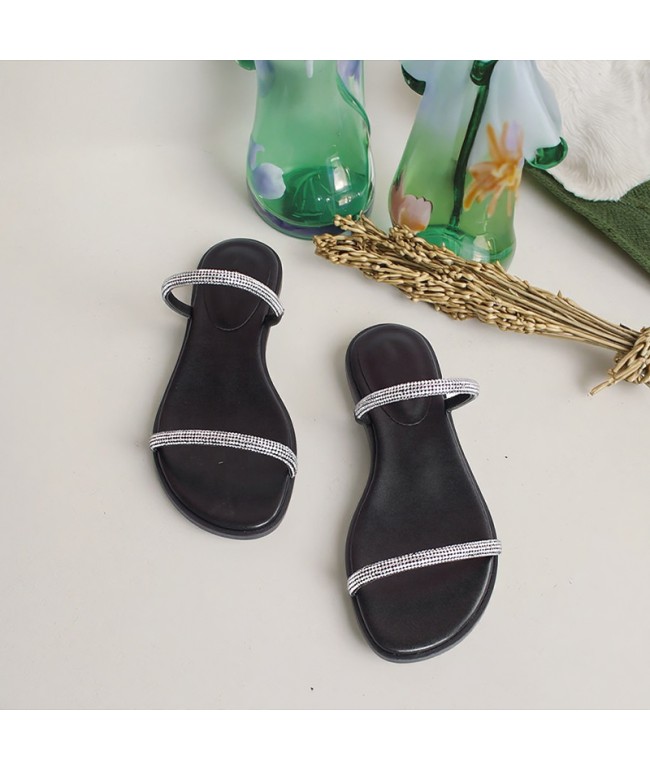 Simple & Comfortable Flat Slippers