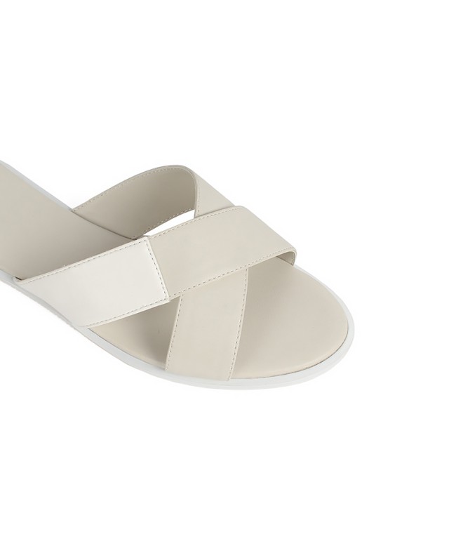 Fashionable beach slippers