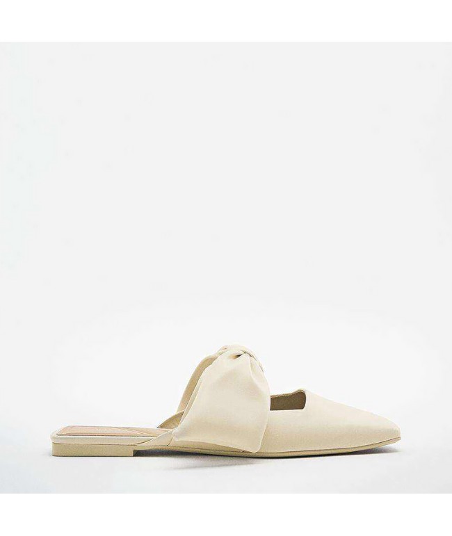 French-Style Flat Slippers